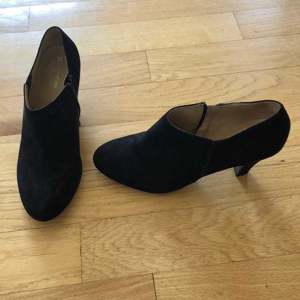 Low rise booties